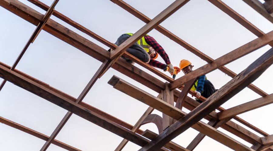 Professional gutter cleaning services in Elk Mountain, WY